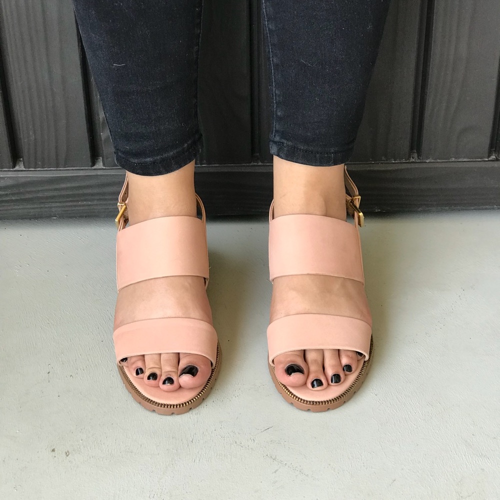 Blush Comfortable Block Heel Rugged Sole Sandals - Picture 3 of 8